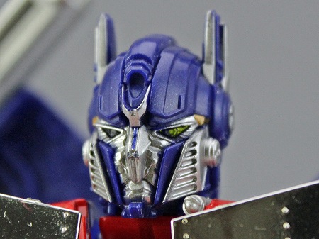 RA24 _BUSTER OPTIMUS PRIME_08.jpg